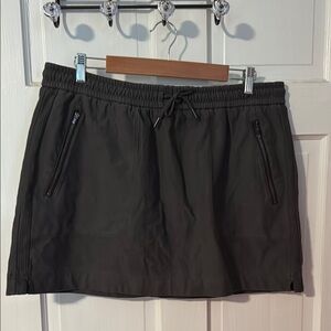 Athleta Skirt Gray Farallon Knit Mini Zipper Pocket Size 16 Pull on Sweatskirt